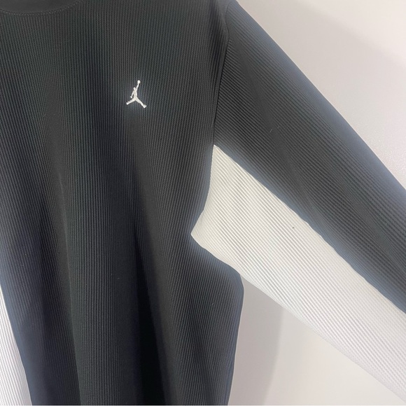 Nike Air Jordan Ribbed Long Sleeve Black White Size Large - Picture 4 of 9